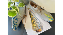 Load image into Gallery viewer, handpainted Italian comfortable chukka boots/oxford shoes with custom design