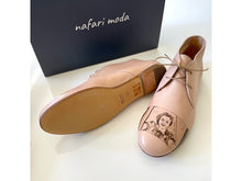 Load image into Gallery viewer, handpainted Italian comfortable chukka boots/oxford shoes with custom design
