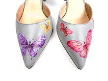 Load image into Gallery viewer, handpainted Italian comfortable gray pumps heels with butterfly design