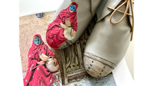 Load image into Gallery viewer, handpainted Italian comfortable chukka boots/oxford shoes with custom design
