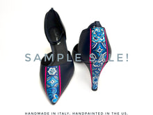 Load image into Gallery viewer, Sample Sale Heels
