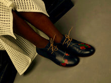 Load image into Gallery viewer, Solstice - Women