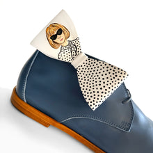 Load image into Gallery viewer, Anna Wintour bow clips