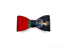 Load image into Gallery viewer, Queen Bow