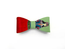 Load image into Gallery viewer, Queen Bow