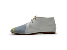 Load image into Gallery viewer, handpainted Italian comfortable gray chukka boots with geometry design