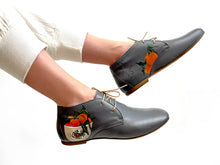 Load image into Gallery viewer, handpainted Italian comfortable charcoal chukka boots with orange design