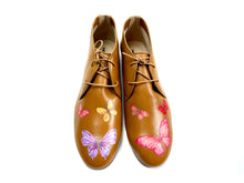 Load image into Gallery viewer, handpainted Italian comfortable cognac chukka boots with butterfly design