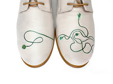Load image into Gallery viewer, Stylish Italian leather white shoes with a modern minimalist