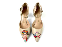Load image into Gallery viewer, Beige Italian heels and artistic design of frida