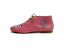 Load image into Gallery viewer, handpainted Italian comfortable mauve chukka boots with eye design
