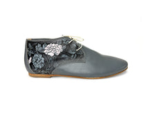 Load image into Gallery viewer, Luxurious shoes featuring a hand painted floral motif