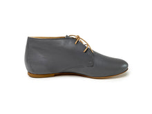 Load image into Gallery viewer, handpainted Italian comfortable chukka boots oxford shoes with classic design