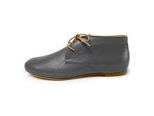 Load image into Gallery viewer, handpainted Italian comfortable chukka boots oxford shoes with classic design