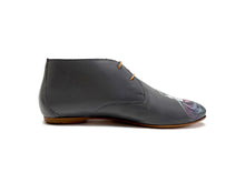 Load image into Gallery viewer, handpainted Italian comfortable  charcoal chukka boots with dance design
