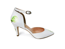 Load image into Gallery viewer,  handcrafted white Italian leather heels with a romantic bridal flower painting