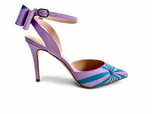 Load image into Gallery viewer, handpainted Italian comfortable lilac  heels pumps with pattern design