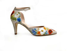 Load image into Gallery viewer, Lago Trasimeno Pumps