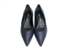 Load image into Gallery viewer, Verona Low Block Pumps