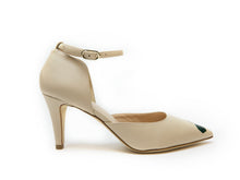 Load image into Gallery viewer, handpainted Italian Beige Pumps heels with blockchain design