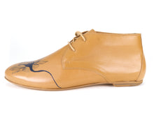 Load image into Gallery viewer, handpainted Italian comfortable cognac chukka boots with flower design