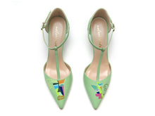 Load image into Gallery viewer, handpainted Italian comfortable pale green pumps heels with cubism design