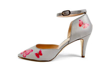 Load image into Gallery viewer, handpainted Italian comfortable gray pumps heels with butterfly design
