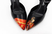 Load image into Gallery viewer, La Guardiana  Pumps
