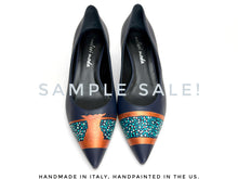 Load image into Gallery viewer, Sample Sale Heels
