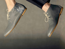 Load image into Gallery viewer, Xerxes Men, boots - made in Italy, hand-painted in the US
