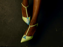 Load image into Gallery viewer, Minara Pumps
