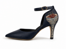 Load image into Gallery viewer, Vignola Pumps
