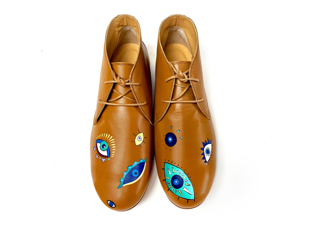 handpainted Italian comfortable cognac chukka boots with eye design