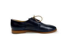 Load image into Gallery viewer, handpainted Italian comfortable oxford navy blue shoes with rose design
