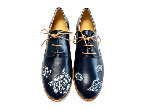 handpainted Italian comfortable oxford navy blue shoes with black and white flower design