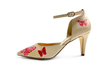Load image into Gallery viewer, handpainted Italian comfortable beige pumps heels with butterfly design
