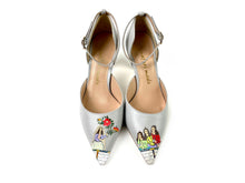 Load image into Gallery viewer, Zal Pumps
