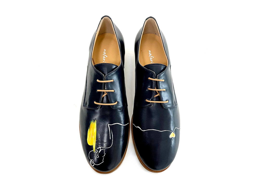 handpainted Italian comfortable navy blue shoes with line art design