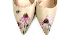 Load image into Gallery viewer, handpainted Italian comfortable beige pumps heels with digital flower design
