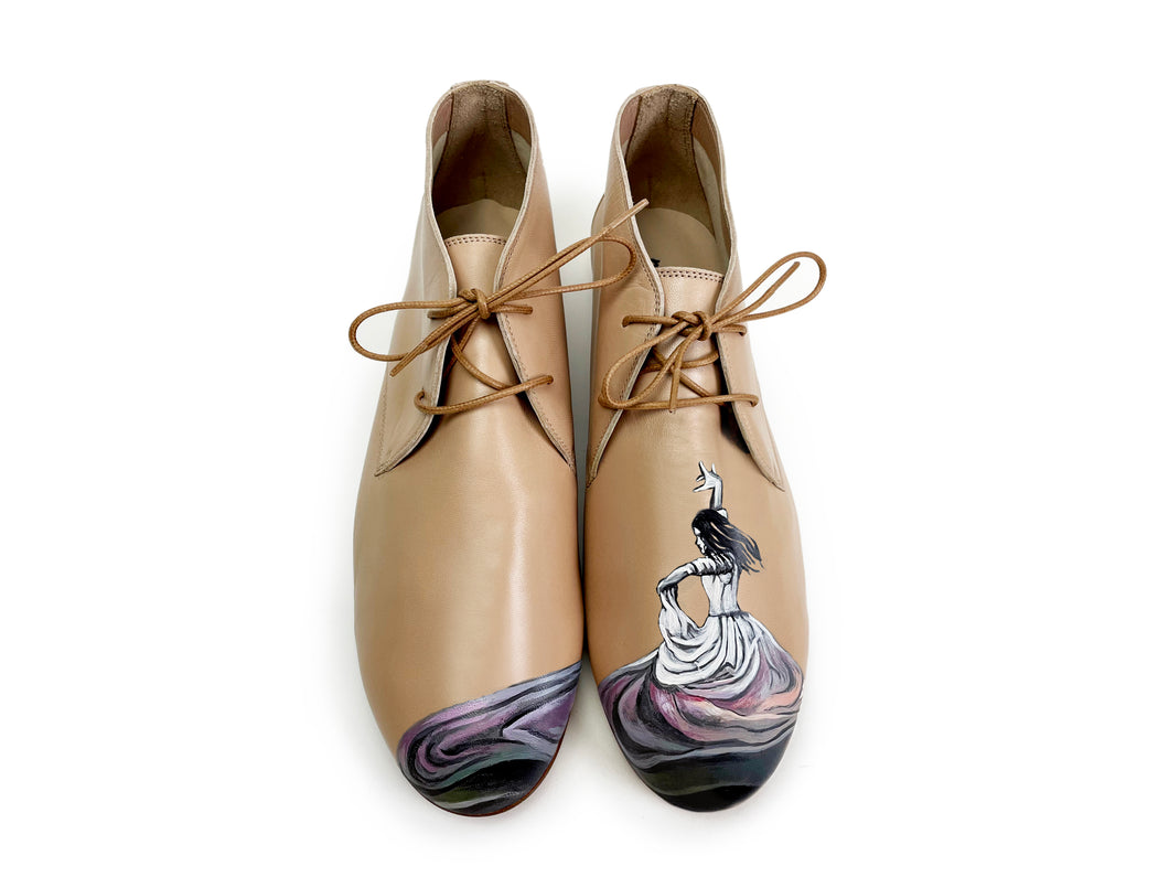 handpainted Italian comfortable  beige chukka boots with dance design