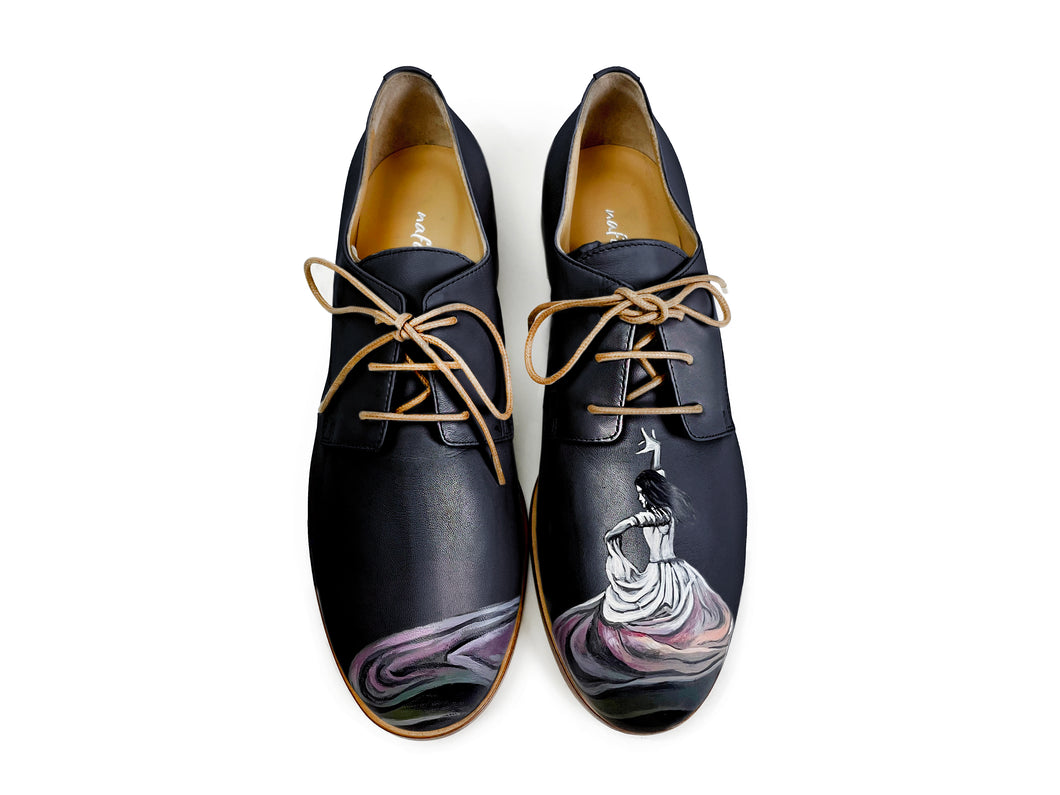 handpainted Italian comfortable  navy blue oxford shoes with dance design