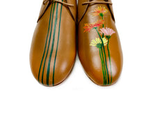 Load image into Gallery viewer, handpainted Italian comfortable cognac chukka boots shoes with flower design
