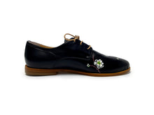 Load image into Gallery viewer, handpainted Italian comfortable oxford navy blue shoes with bird design

