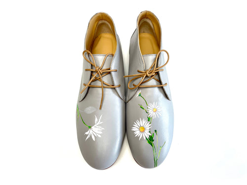 handpainted Italian comfortable gray chukka boots with flower design