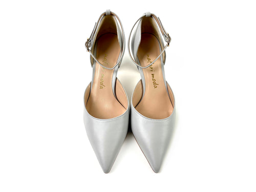 handpainted Italian comfortable pumps heels with classic design