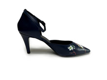 Load image into Gallery viewer, handpainted Italian comfortable navy blue  pumps heels with bird design
