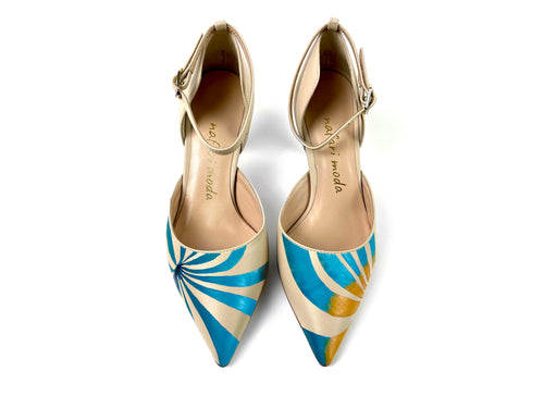 handpainted Italian comfortable beige  heels pumps with pattern design