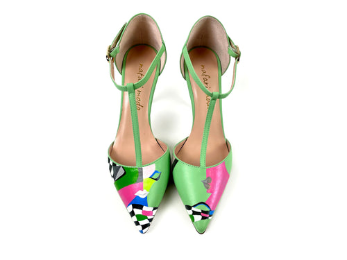 handpainted Italian comfortable pale green heels pumps with lips design