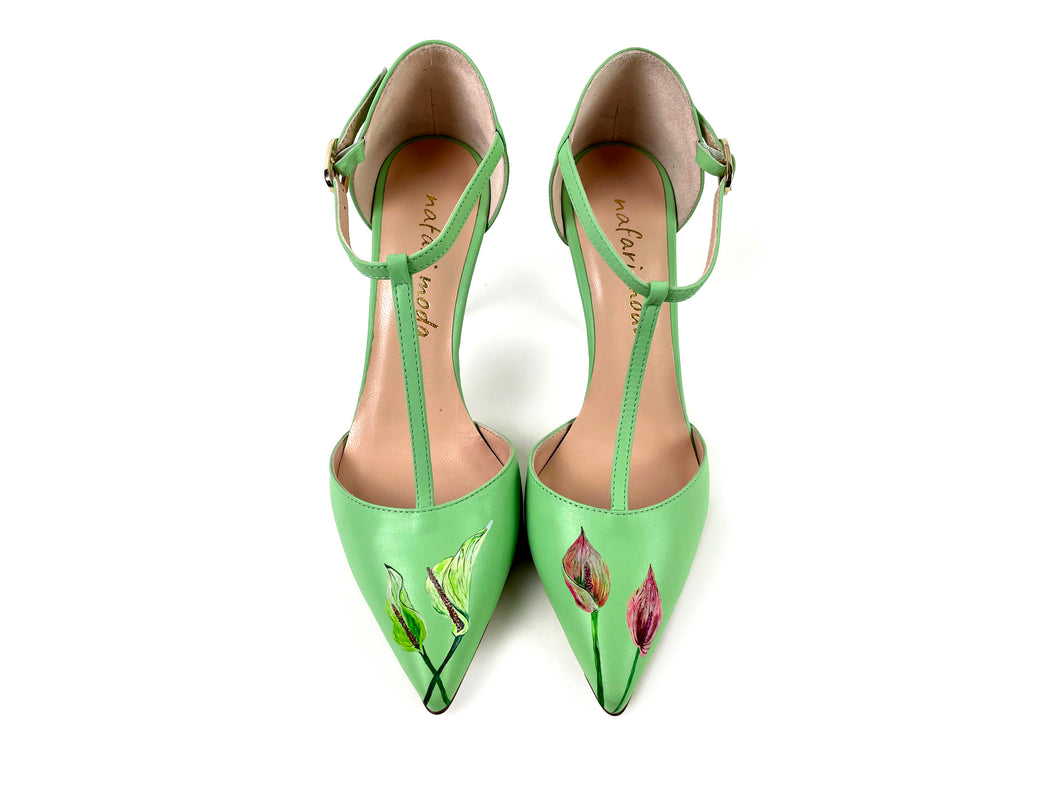 handpainted Italian comfortable pale green heels pumps with flower design