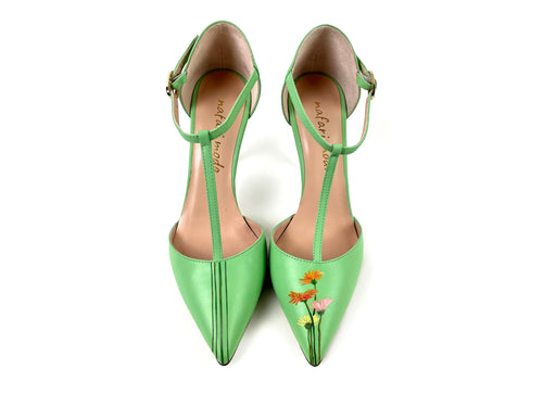 handpainted Italian comfortable pale green pumps heels with flower design